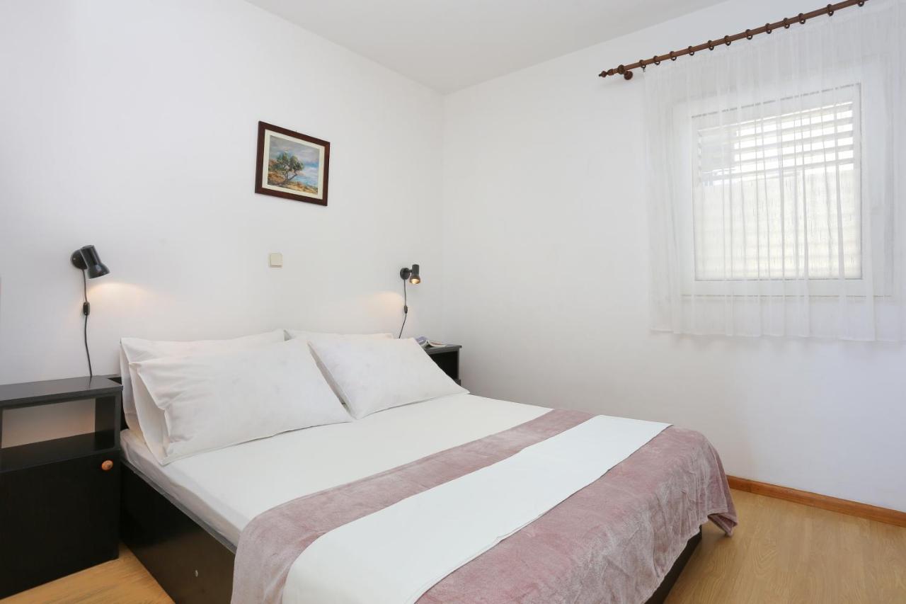 Apartments By The Sea Rastici, Ciovo - 11723 Τρογκίρ Εξωτερικό φωτογραφία